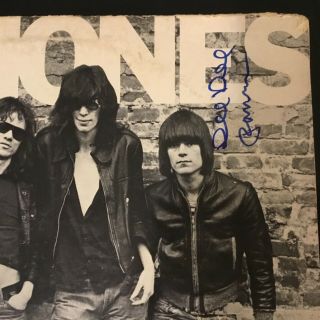 RAMONES by The Ramones LP Autographed Hand Signed 1st Record Joey Johnny Dee Dee 4