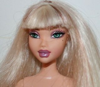 My Scene Barbie Doll Delancey Blonde,  Green Eyes,  Pink Lips,  & Beauty Mark
