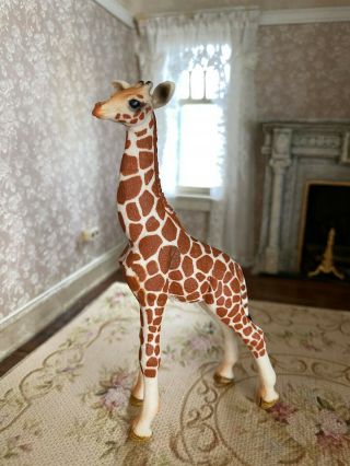 Vintage Miniature Dollhouse Tall Toy Giraffe Room Decor Kids Baby Nursery Resin