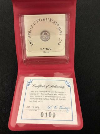 The Apollo 17 Eyewitness Mini Coin,  Limited Editi.  1.  2gr.  999 Platinum,  Fm