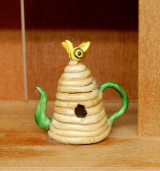 Vintage Hand Painted Ceramic Bee Hive Teapot Dollhouse Miniature 1:12