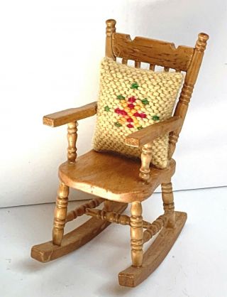 1:12 Vtg Dollhouse Miniature Furniture Wooden Rocking Chair Handcrafted Pillow