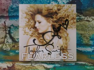 Taylor Swift Fearless Signed Cd Booklet Jsa Certified (g592)