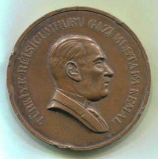 Turkey Istanbul Mustafa Kemal Ataturk Balkan Conference Medal Bronze 1931.  R