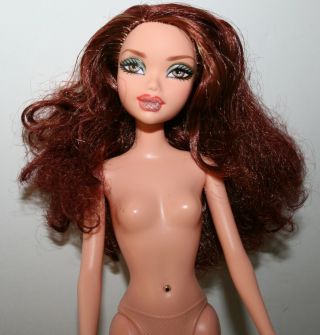 My Scene Barbie Doll Bling,  Bling CHELSEA with Auburn Hair,  light brown eyes 2