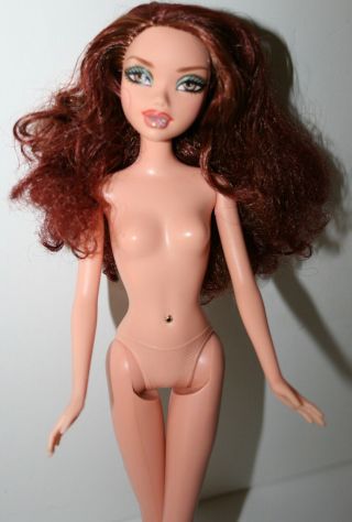 My Scene Barbie Doll Bling,  Bling CHELSEA with Auburn Hair,  light brown eyes 3