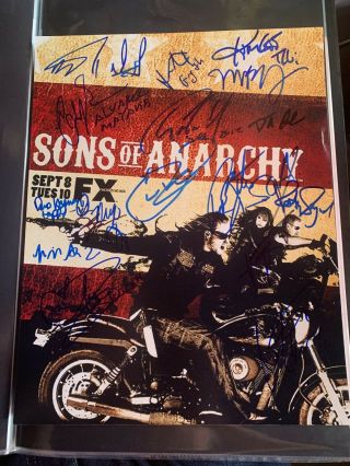 Sons Of Anarchy Cast (x17) Authentic Hand - Signed 11x14 Photo Charlie Hunnam Racc