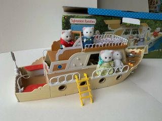 Sylvanian Families Pleasure Boat With Figures & Box