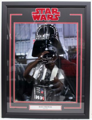 David Prowse Signed Star Wars " Darth Vader " Framed 16x20 Photo Beckett C14857