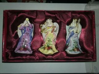 Royal Albert Old Country Roses Angel Ornaments Set Of 3 Musical Hand Painted