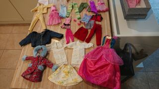 Barbie Dolls X5 And Clothing (some Vintage)
