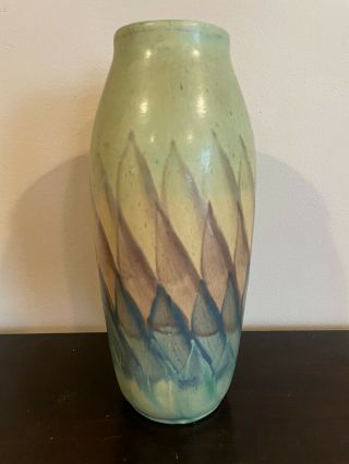 10 " Tall Peters And Reed " Landson Line " Vase Art Pottery Arts And Crafts