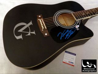 Vince Gill Autographed Signed Acoustic Guitar W/ Psa/dna -