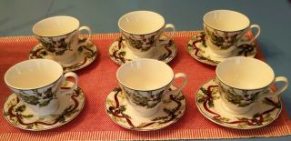 Set Of 6 Large Charter Club Winter Garland Cups And Saucers