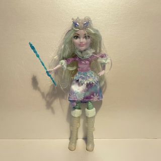 Ever After High Epic Winter Crystal Winter Doll - Mattel