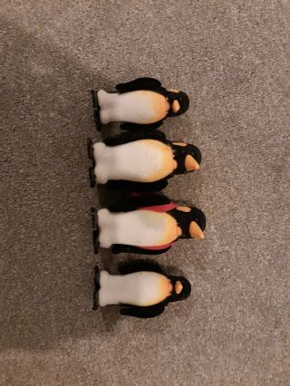 Sylvanian Families De Burgh Penguin Family