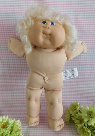 Vtg 1986 Cabbage Patch Cornsilk Kid Doll - Girl - Blonde Hair Blue Eyes