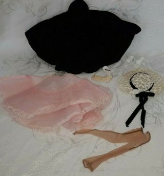 Vintage Tagged Vogue Jill Doll Black Velvet Gown Outfit & Rare Hat $27.  99