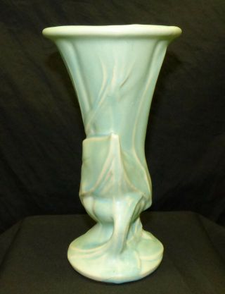 Vintage 1940s McCoy Art Pottery Matte Aqua Blue Green Pastel Arrowhead Leaf Vase 3