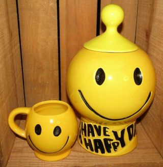 Vintage Mccoy Yellow Smiley Happy Face Pottery Cookie Jar With Mug -