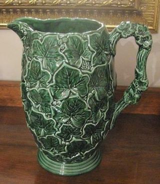 Rare Sylvac Majolica Green Ivy Leaves Pitcher 2036 Exceptional Intricate Handle