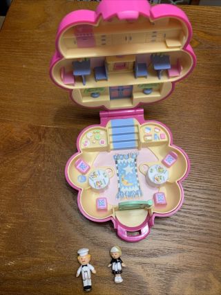 Polly Pocket Doll Vintage 1990 Pink Mr.  Fry’s Restaurant Compact Bluebird Toy