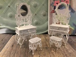 2 White Wired Sculptured Dollhouse Mini Furniture.  Vanity,  2 Stools 1 Mirror