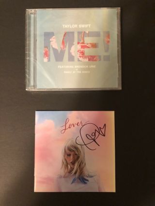 Taylor Swift Signed Lover Booklet,  Me Single Cd Proof