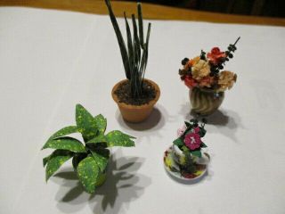 Going Out Of Business Dollhouse Miniature 4 Flora Arrangements For 1:12 Scale