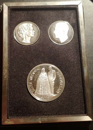 Franklin,  Great Britain,  1972,  25th Ann.  Sterling Silver Medal Set. 3