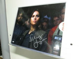 Felicity Jones Signed Autographed Star Wars 8x10 Photo Topps