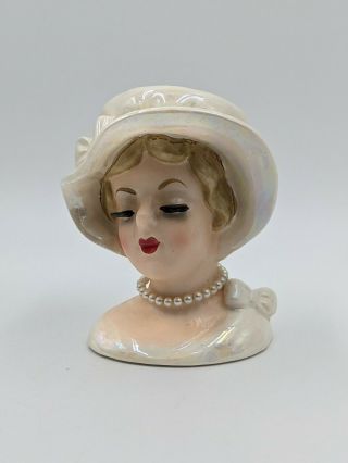 Vintage Lefton Lady Head Vase Pearl Necklace 2424