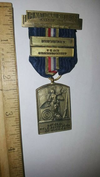 Vintage 1938 Medal Nra National Rifle Association Freshman Team Championship