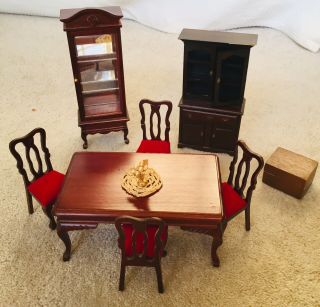 Dollhouse Dining Room Furniture Table Chairs China Hutch étagère Silverware Case