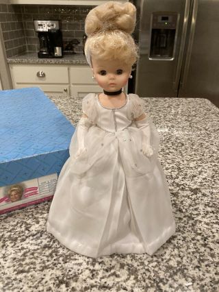 Madame Alexander Cinderella 14 " Doll 92s White Gown