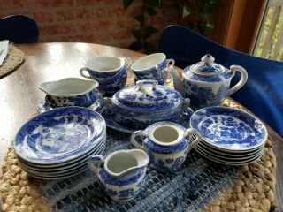 26 Piece Vintage Blue Willow Child’s Tea Set Made In Japan