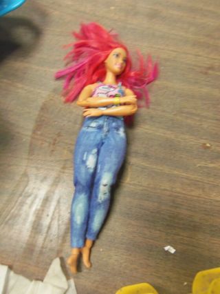 Curvy Dancer Made To Move Barbie Doll - Pink Hair And Stretch Jeans 2017