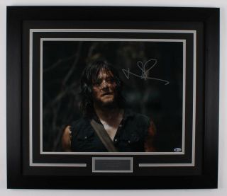 Norman Reedus Signed Daryl Dixon The Walking Dead 25.  5x29.  5 Framed Photo Beckett
