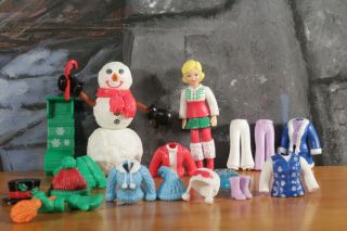 Polly Pocket Snow Cool Playset - Snowman Styles Polly Doll W/accessories 2005