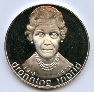 Denmark Danish Silver Proof Medal Dronning Ingrids 1975 65th Birthday 40mm 24gr