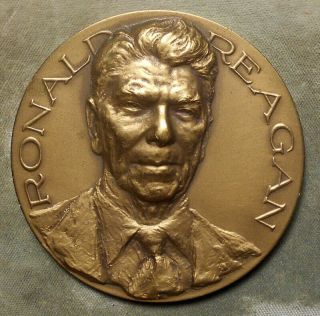 Ronald Reagan Official Inaugural Medal,  1981,  Bronze,  70mm,  Uncirculated.