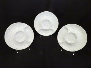 3pc Williams Sonoma Covent Garden Embossed White 9 " Artichoke Plates,  Portugal