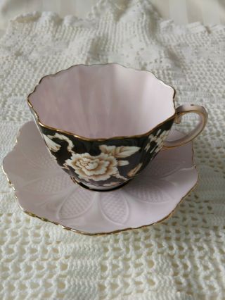 Paragon Chinese Style Scalloped Edge Black and Pink Teacup and Saucer 2