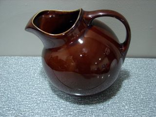 Vintage Hall China Tilted Brown Ball Jug W/ Ice Lip Water Pitcher 634
