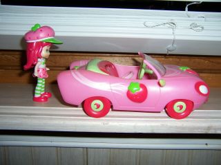 Strawberry Shortcake Berry Sweet Roadster Pink Convertible Car With Mini Doll E