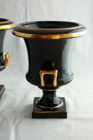 Vintage Pair The Trenton Potteries NJ Porcelain 2 Handle Black Urn Vases 3