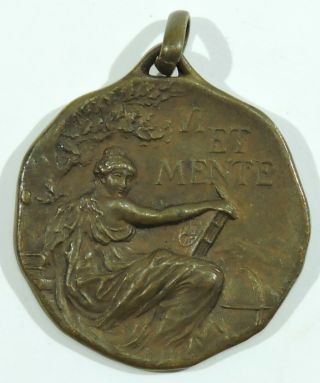 Italian Touring Club Medal: Vi Et Mente