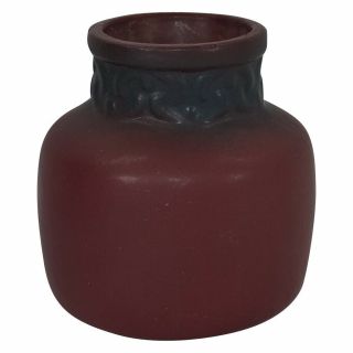 Vintage Van Briggle Pottery 1920 - 30s Mulberry Stylized Flowers Vase Shape 696