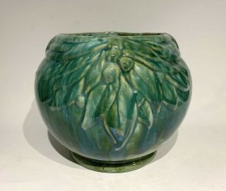 Vintage 1930s Mccoy Pottery Green Onyx Leaves And Berries 6 " Jardiniere Vase