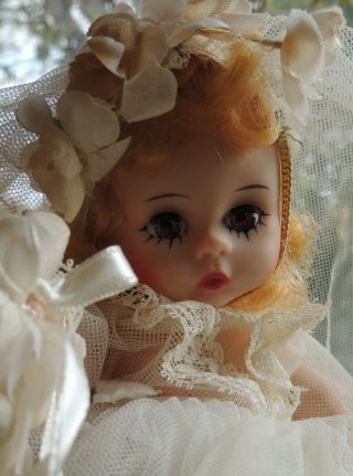 Vintage 1950s Madame Alexander Wendy Kin Bride Doll 8 